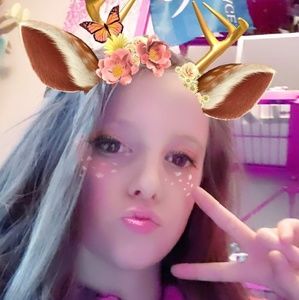 Meet your Posher, Crystal